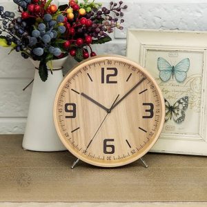 Horloge de table en bois au design élégant