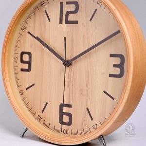 Horloge de table en bois naturel et chic