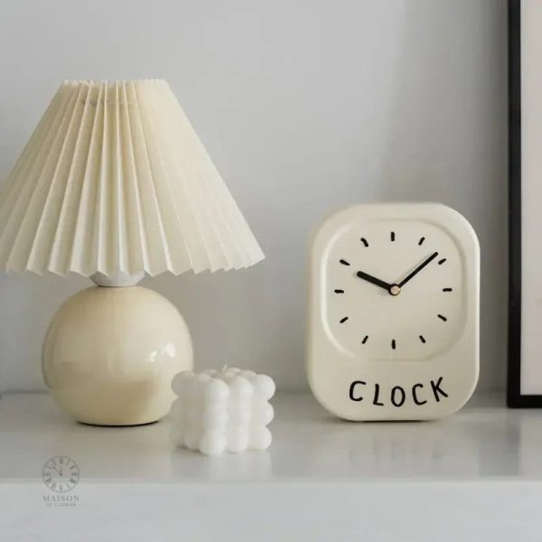 horloge-de-table-moderne-1 Horloge de table moderne au design scandinave