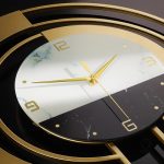 Horloge décorative luxueuse pour embellir votre mur