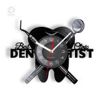 Horloge vinyle en forme de dentiste