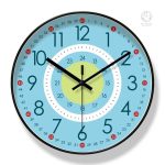 Horloge enfant avec chiffres colorés, idéale pour les petits