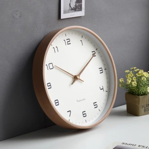 Horloge en Bois, accessoire intemporel et chaleureux