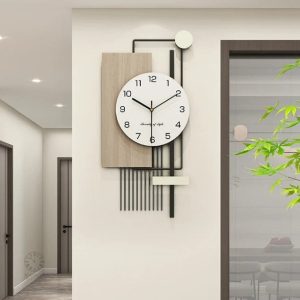Horloge en bois rustique élégante