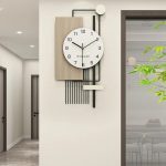 Horloge déco en bois pour intérieur