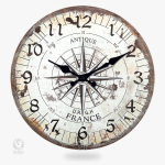 Horloge en Bois Vintage au design élégant