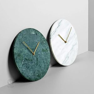 Horloge murale décorative en marbre blanc