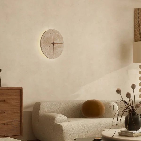 Horloge en pierre naturelle au style moderne