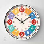 Horloge enfant avec design amusant et attrayant