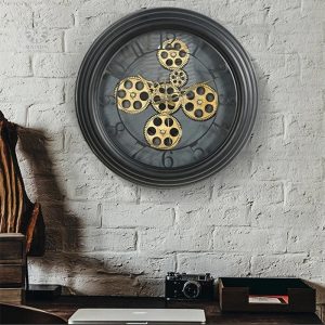 Horloge à engrenages avec mécanisme visible