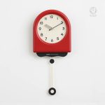 Horloge design simple, parfaite pour la maison