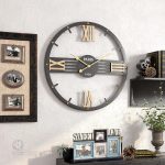Horloge murale vintage au charme industriel