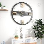 Horloge murale rétro avec finition en bois