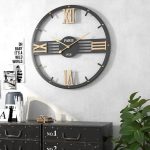 Horloge murale avec aiguilles en acier inoxydable