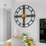 Horloge murale au design industriel chic pour intérieur moderne