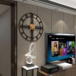 Horloge industrielle surdimensionnée pour accentuer votre espace