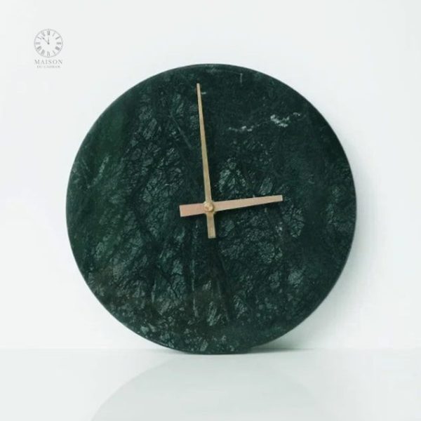 Horloge murale en marbre, parfait équilibre entre style et fonctionnalité