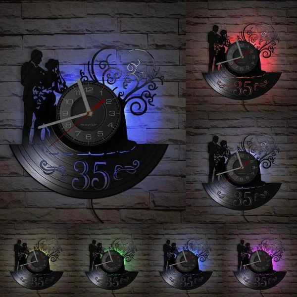 Horloge personnalisée pour les noces romantiques