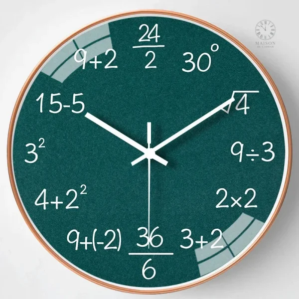 Horloge de bureau au style intellectuel et créatif