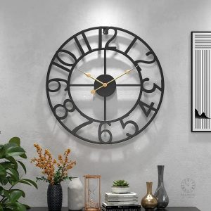 Horloge Moderne en Métal au design épuré