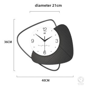 Accessoire mural chic, horloge minimaliste pour tous les espaces