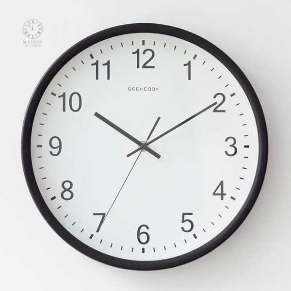 Horloge murale au look moderne et raffiné