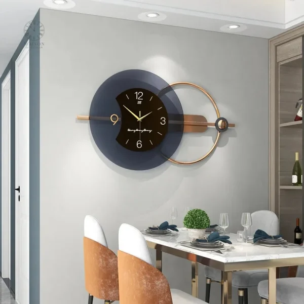 Horloge moderne aux lignes épurées pour votre intérieur