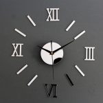 Horloge 60 cm avec style intemporel en chiffres romains
