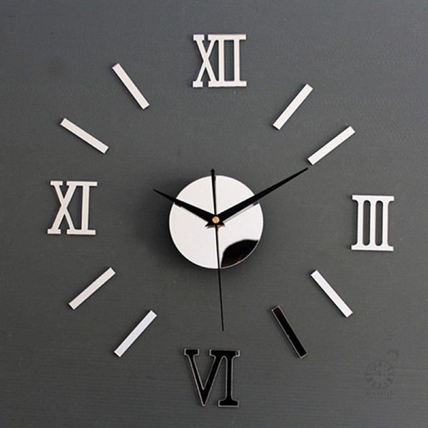 Horloge 60 cm avec style intemporel en chiffres romains