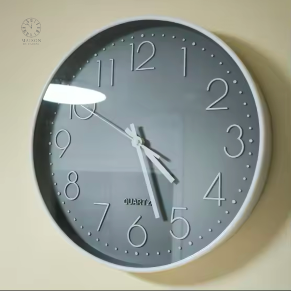Horloge de bureau à quartz moderne et minimaliste