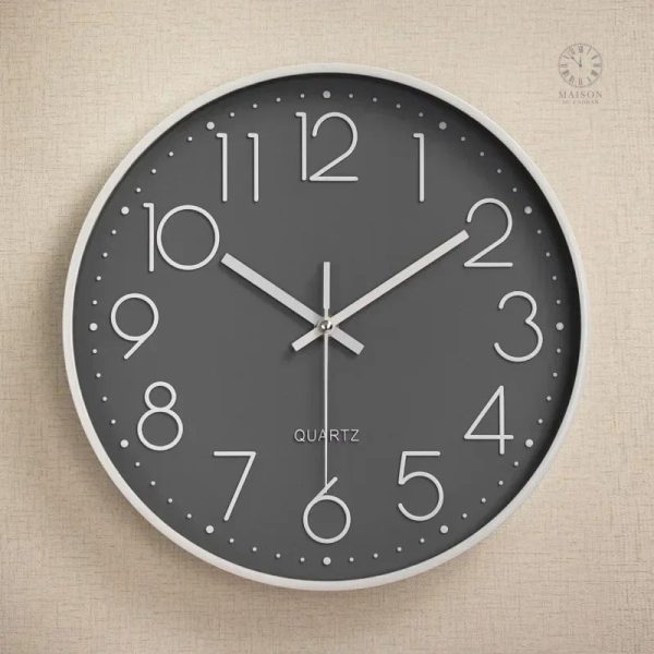 Horloge de bureau fonctionnelle et stylée