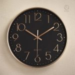 Horloge à quartz avec design épuré pour bureau