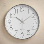 Horloge murale quartz pour un suivi du temps précis