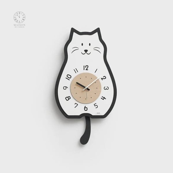 Design moderne d'horloge avec chat stylisé