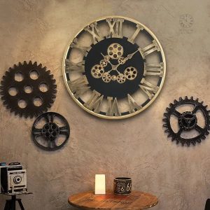 Horloge murale design avec mécanisme visible