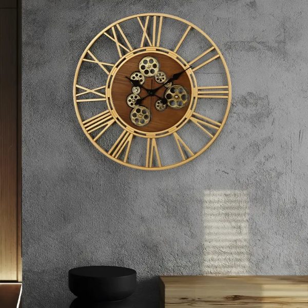 Horloge décorative avec engrenages visibles