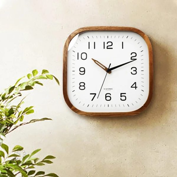 horloge-murale-bois-carree-1 Horloge Murale Carrée en Bois