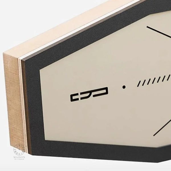 Horloge Murale Bois au Charme Rétro