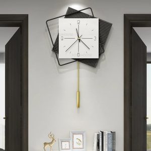 Horloge Murale Carrée moderne et élégante