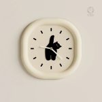 Horloge design avec illustration de chat