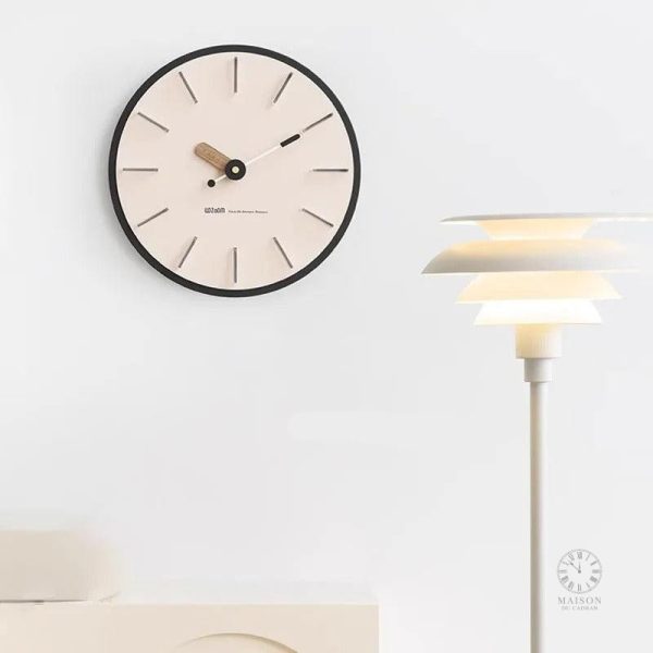 Horloge murale artistique inspirée du design italien