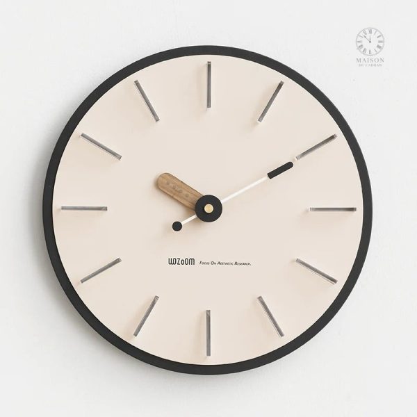 Horloge murale au design italien unique et stylé