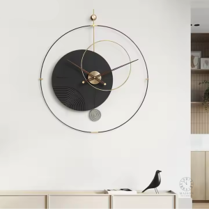 Horloge murale design pour salon moderne