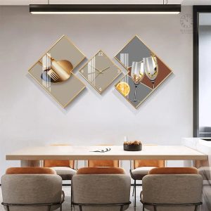 Élégante horloge murale avec motif géométrique chic