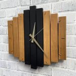 Horloge murale moderne en bois élégant