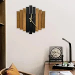 Horloge en bois au design contemporain