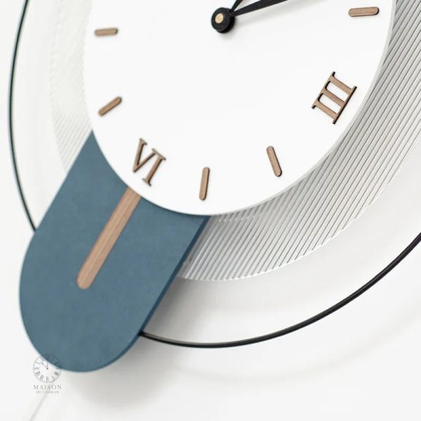 Horloge murale bois nordique, style scandinave
