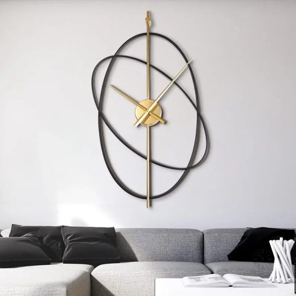 horloge-murale-fer-1 Horloge murale en fer au design luxueux
