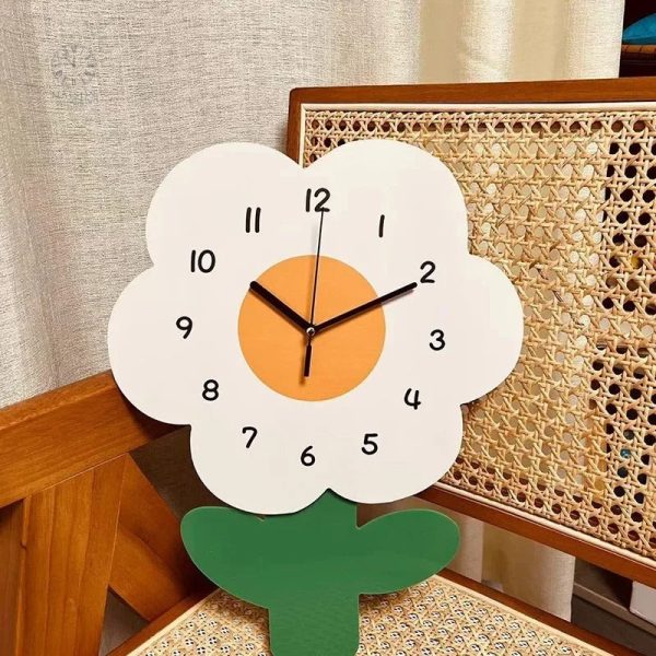 Horloge murale décorative avec motif de fleur coloré et stylé