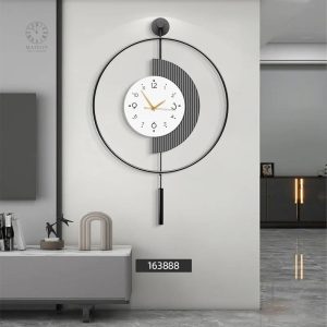 Horloge Murale Décorative au design imposant